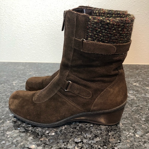 Aquatalia brown suede calf boot zipper front plaid - Picture 3 of 7